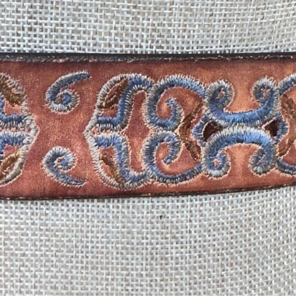 American Eagle Boho Brown Leather Belt Blue Embroidery Tie Front Tassels M/L - Picture 9 of 16